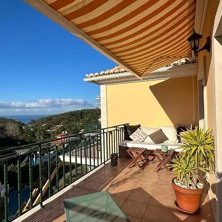 Freds House On S Juliao Carvoeira