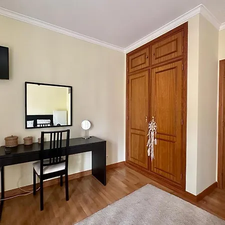 Freds House On S Juliao *